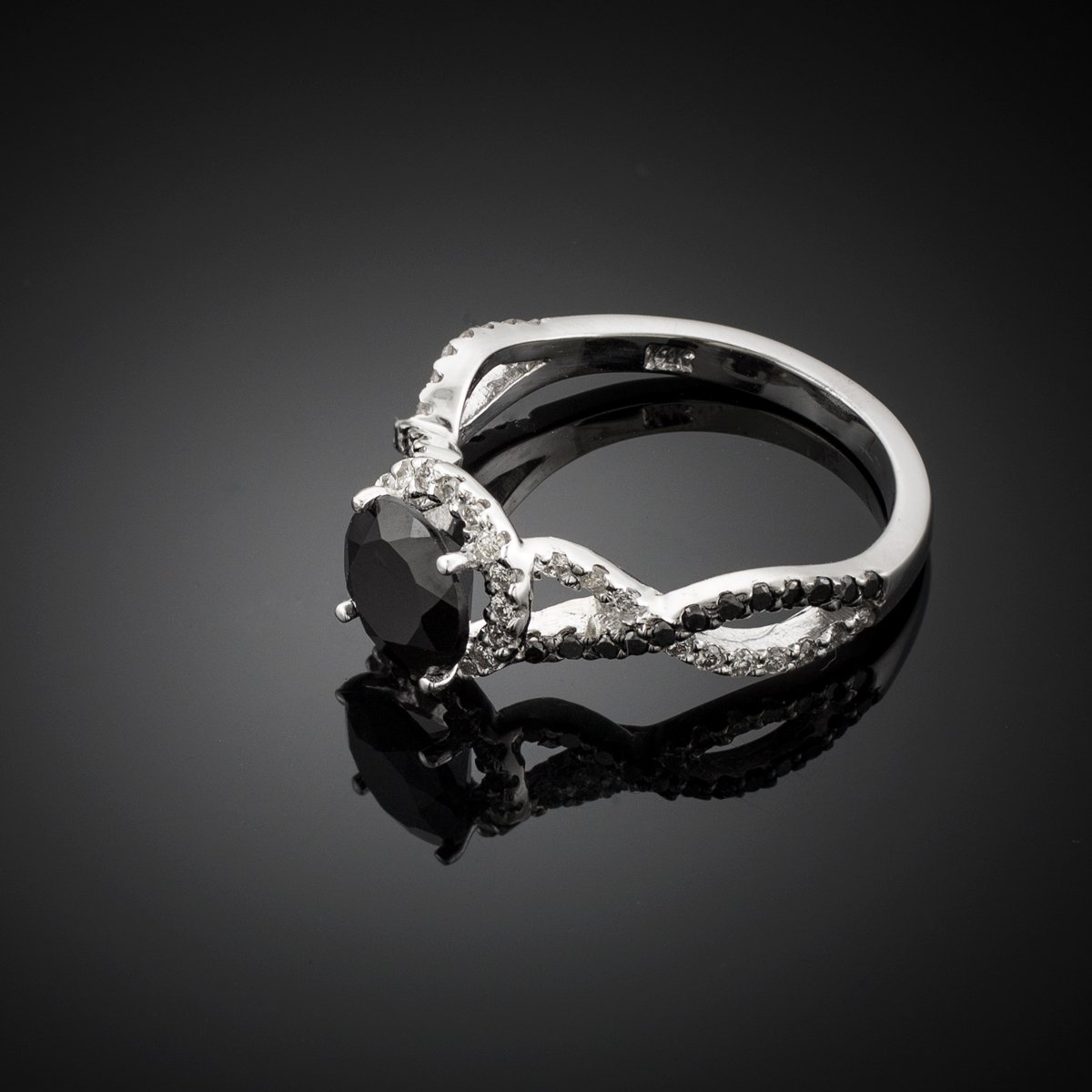 10k White Gold Alternating Stone Halo Band Black Diamond Infinity Engagement Ring (Size 6.75)