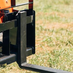 Titan Attachments HD Skid Steer Pallet Fork Attachment, 60" Fork Blades, Rate 5,500 LB, Quick Tach Tractor Loader