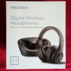 Insignia Wireless Over-The-Ear Headphone