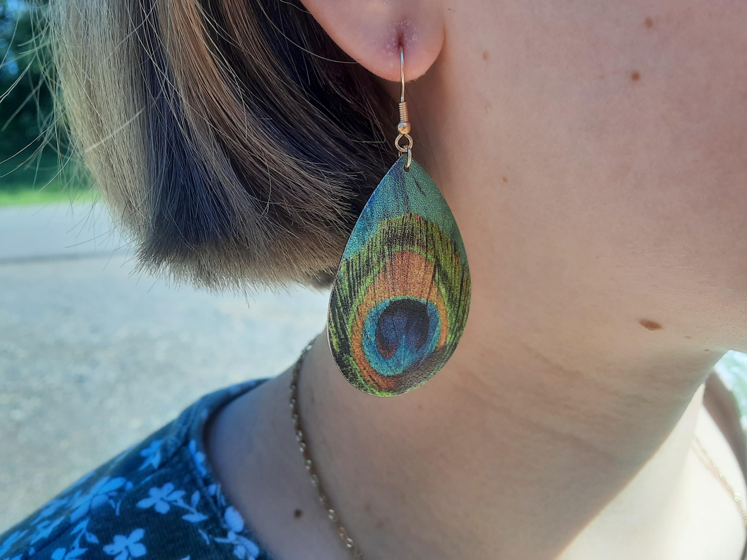 Peacock Tail Shimmer Earrings with Fish Hook Post (2)