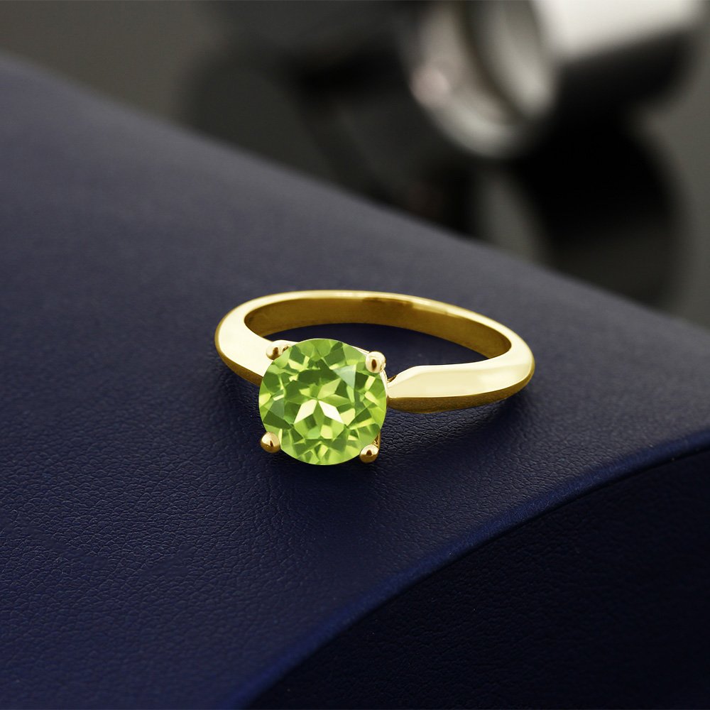 Gem Stone King 18K Yellow Gold Plated Silver Green Peridot Solitaire Engagement Ring For Women (2.00 Cttw, Round 8MM, Gemstone Birthstone, Available In Size 5, 6, 7, 8, 9)