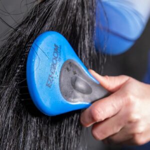 EZI-GROOM GRIP MANE & TAIL BRUSH (B.Blue)