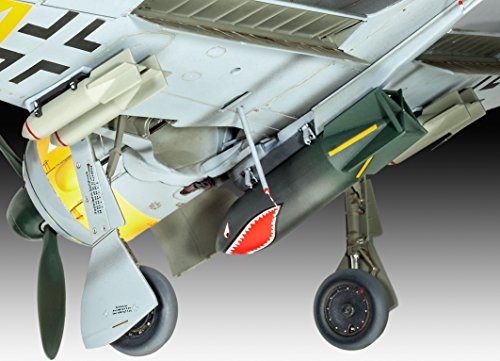 Revell 04869 Focke Wulf Fw190 F-8 Model Kit