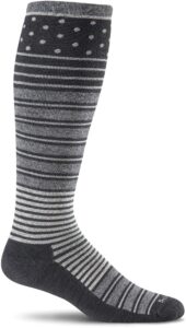 sockwell women's twister firm graduated compression sock, black - s/m