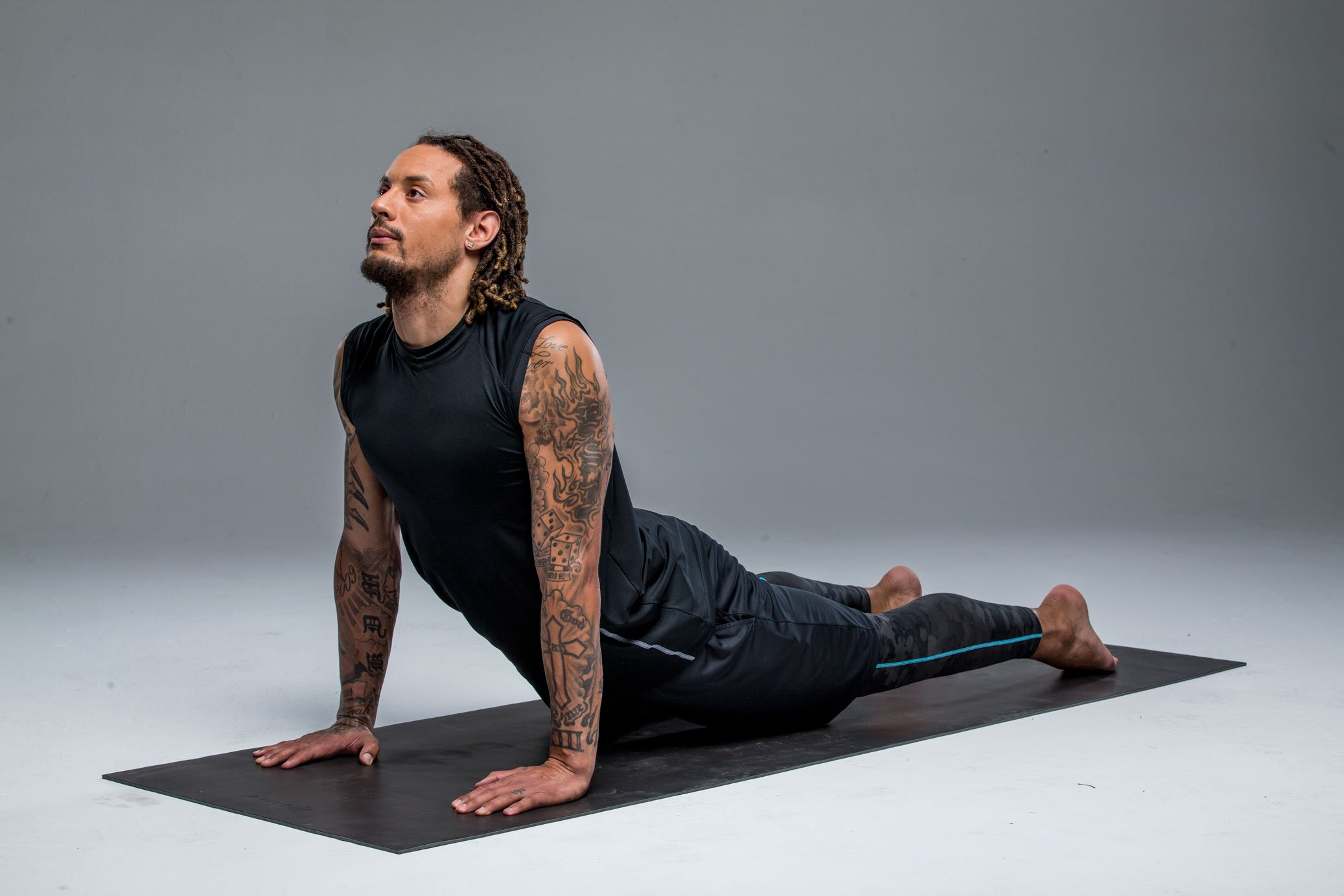 Gaiam Athletic Yoga: Yoga for Conditioning with Jermaine Jones