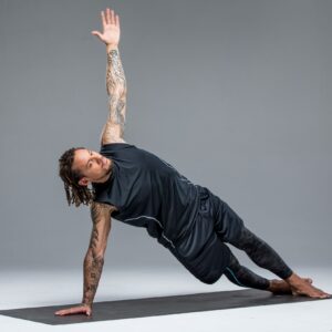 Gaiam Athletic Yoga: Yoga for Conditioning with Jermaine Jones