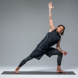 Gaiam Athletic Yoga: Yoga for Conditioning with Jermaine Jones