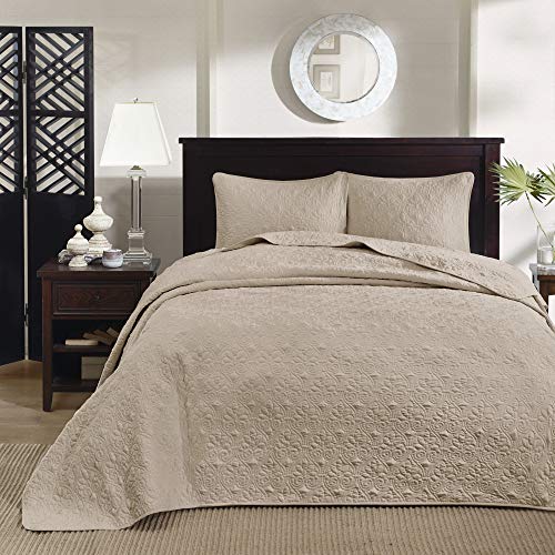 Madison Park Quebec Reversible Quilt Set Damask Design, Double Sided Stitching All Season, Lightweight Bedspread Bedding Set, Matching Sham, Khaki, King(120"x118") 3 Piece