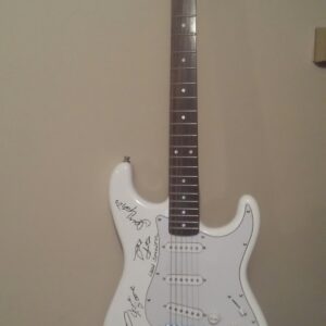 The Lovin Spoonful Autograph Signed 6 String Sx Vintage Series guitar (Joe Butler, Jerry Yester, Steve Boone, Mike Arturi, Phil Smith)