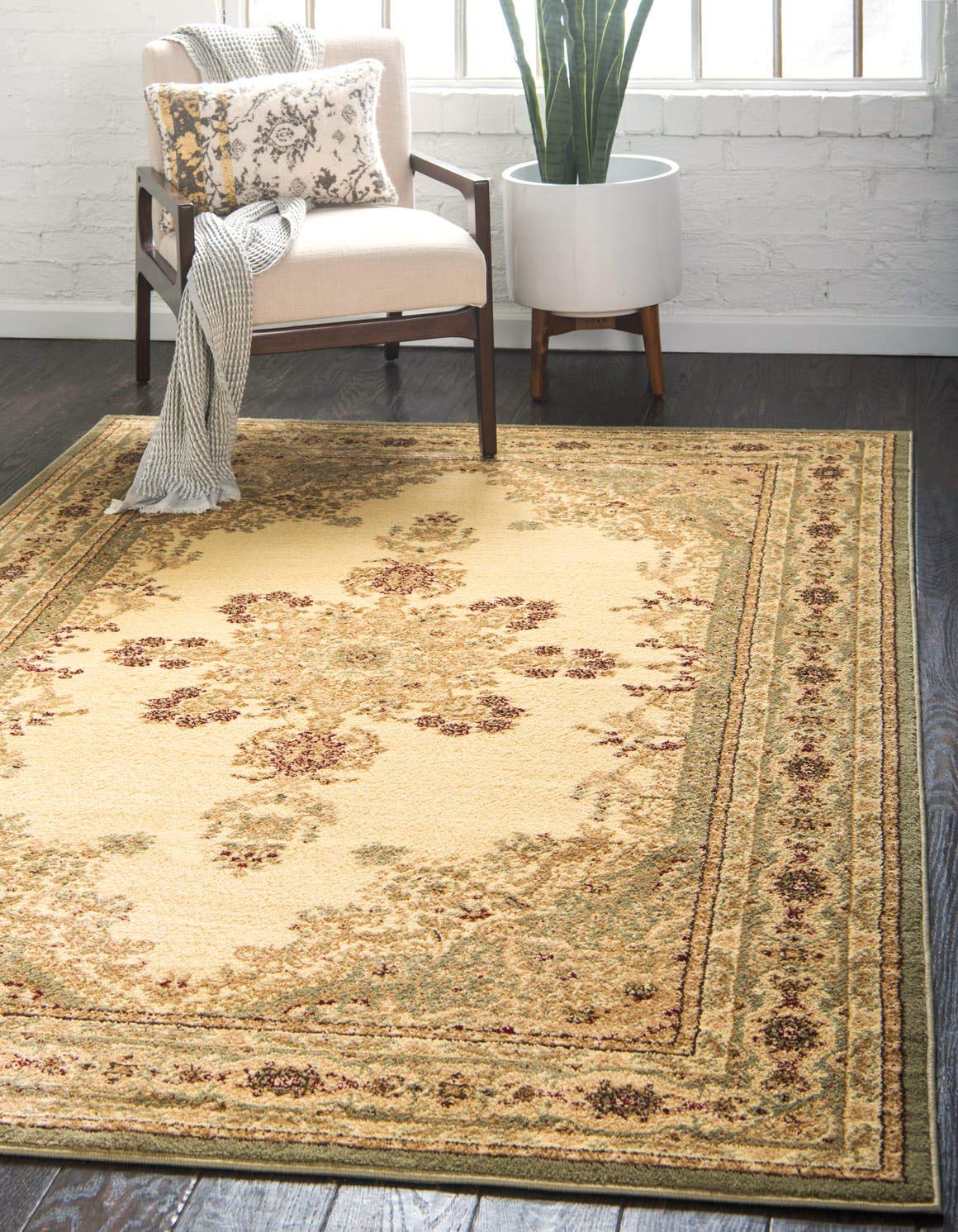 Unique Loom Versailles Collection Traditional Classic Border with Medallion Motif, Area Rug (3' 3 x 5' 3 Rectangular, Green/ Ivory)