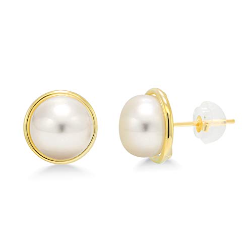 Gem Stone King 14K Yellow Gold 8MM White Button Shape Cultured Freshwater Pearl Stud Earrings For Women