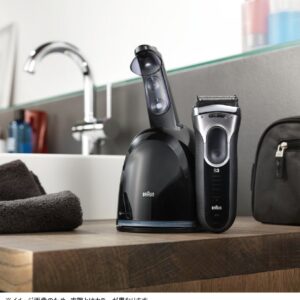 Braun Shaver Series 3 [Alcohol Cleaning System 3 Stage Charging display + Cleaning display ] 3050cc-g