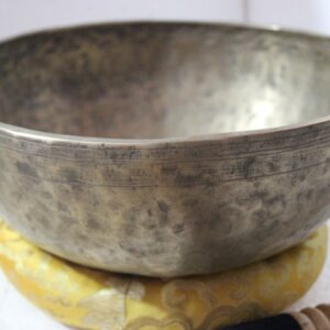 12" Old E Note Tibetan Singing Bowl, Meditation Bowl, Tibetan Bowls, Free Singing Bowl Silk Cushion, Striker and Drum Stick