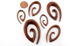 urban body jewelry pair of 00 gauge (00g - 10mm) saba wood oval spirals