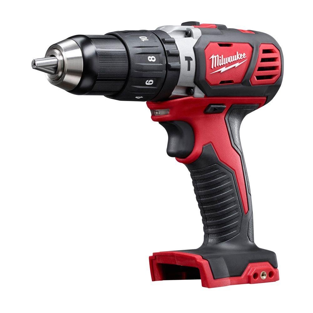 Milwaukee 2697-22 M18 18-Volt Lithium-Ion Cordless Hammer Drill/Impact Driver XC Combo Kit (2-Tool)