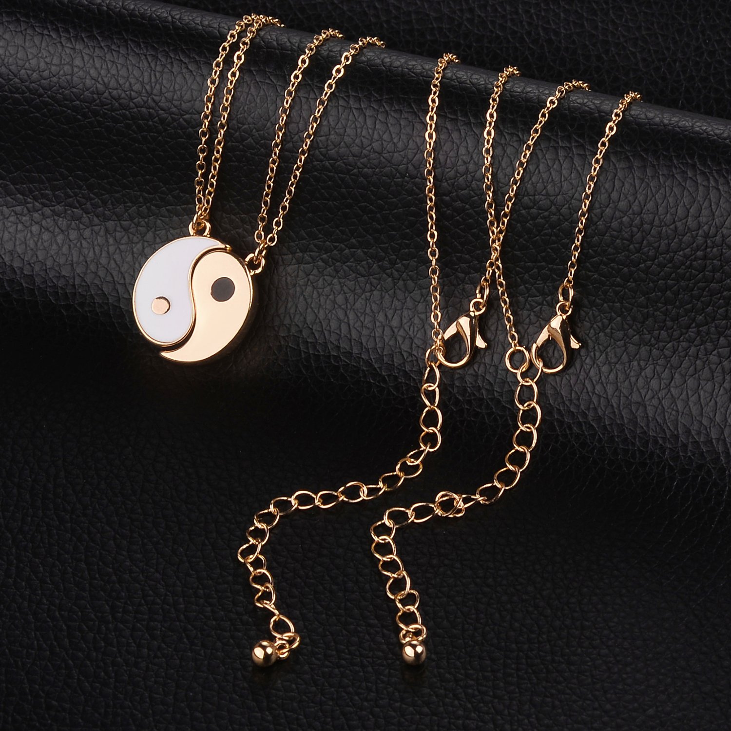 LUX ACCESSORIES Ying Yang Twins Emoji symbol BFF Pendent Friendship Necklaces Gift for Friends (Gold)