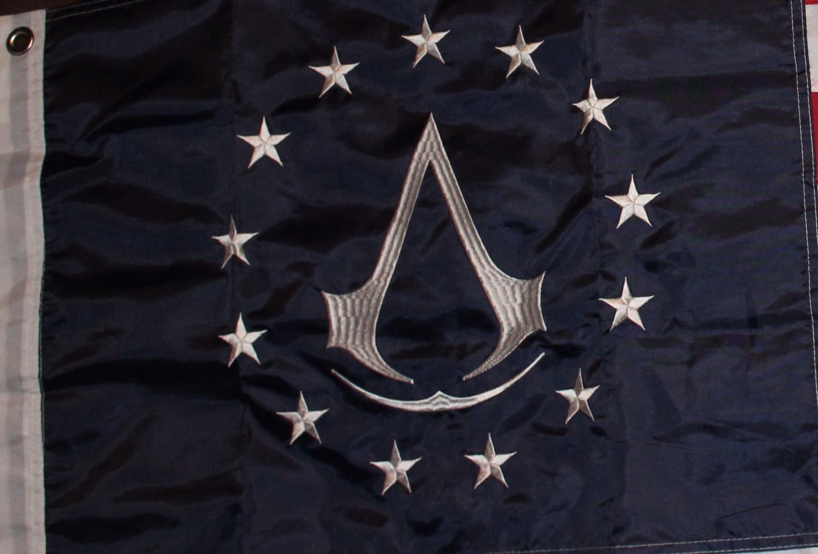 Assassin's Creed 3 III Colonial Flag Limited Collector's Edition