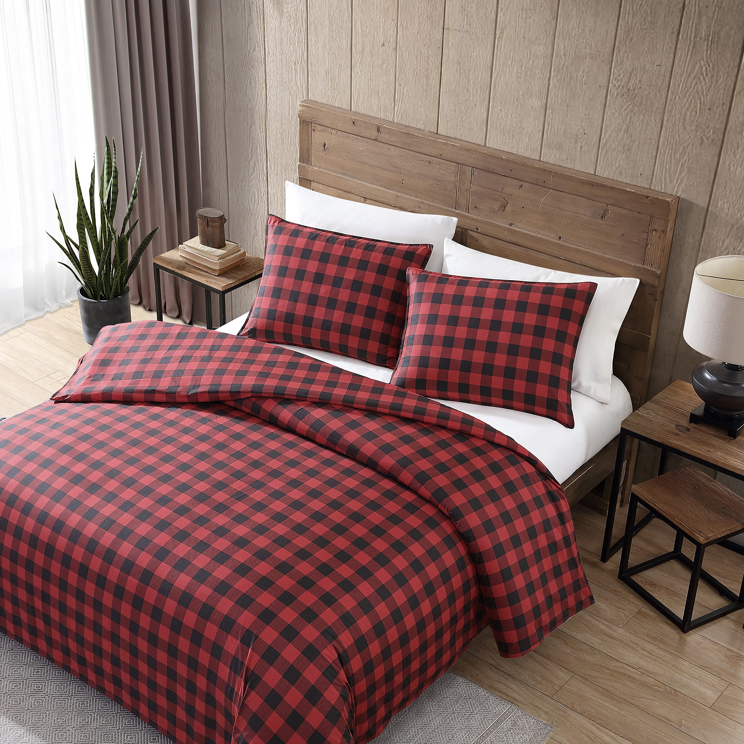 Eddie Bauer - Queen Comforter Set, Cotton Reversible Bedding, Buffalo Plaid Home Decor for All Seasons (Red/Black, Queen)