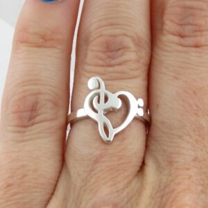 FashionJunkie4Life Sterling Silver Treble Clef Bass Clef Heart Ring (8)