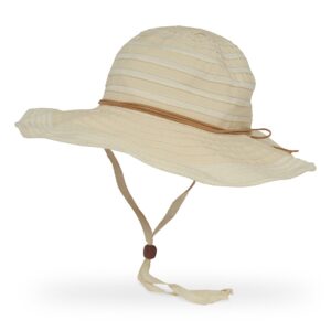 sunday afternoons women's lanai hat, plumeria, medium