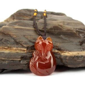 COOLSOME Women's Red Agate Fox Queen Pendant Necklace Grounding Stone Protection (Red Agate)