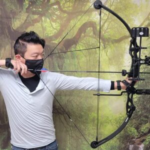 Siege 55 lb Compound Bow w/ 5-Spot Paper Target (Black w/Accessories)