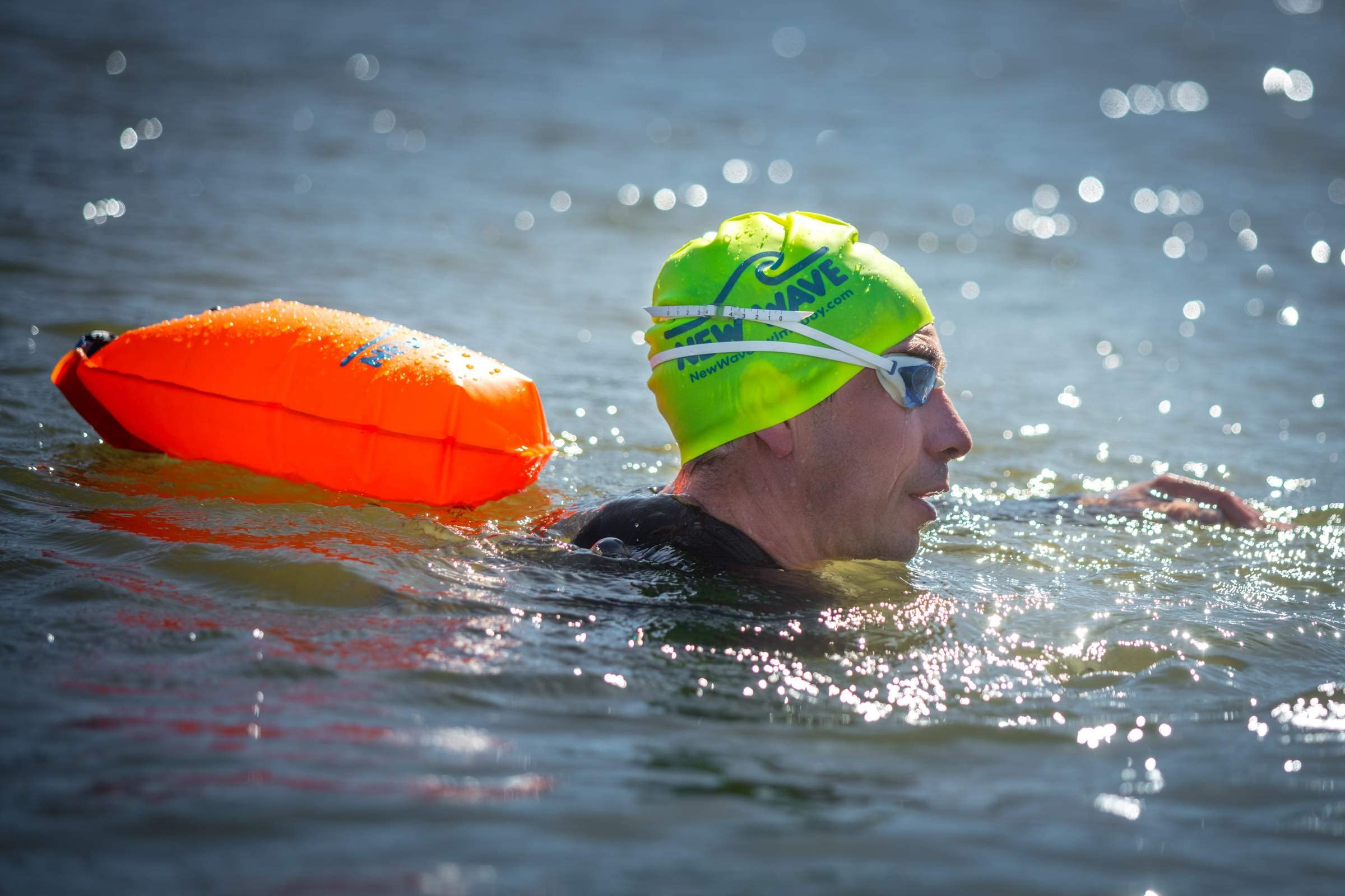 New Wave Swim Buoy Swim Safety Float and Drybag for Open Water Swimmers, Triathletes, Kayakers and Snorkelers, Highly Visible Buoy Float for Safe Swim Training (Orange PVC Medium-15L)