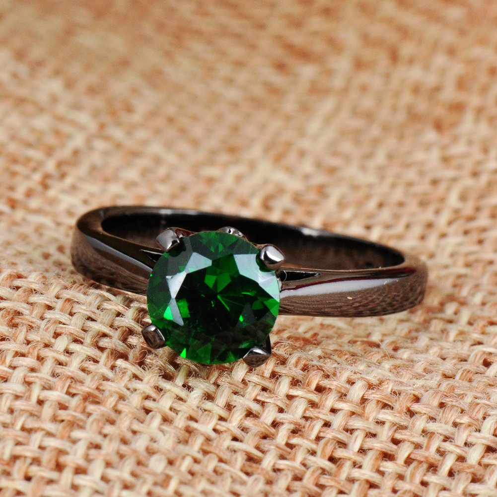 JunXin Round Shaped Emerald Green May Birthstone Solitaire Ring Black Gold Plated Size6/7/8/9/10(9)