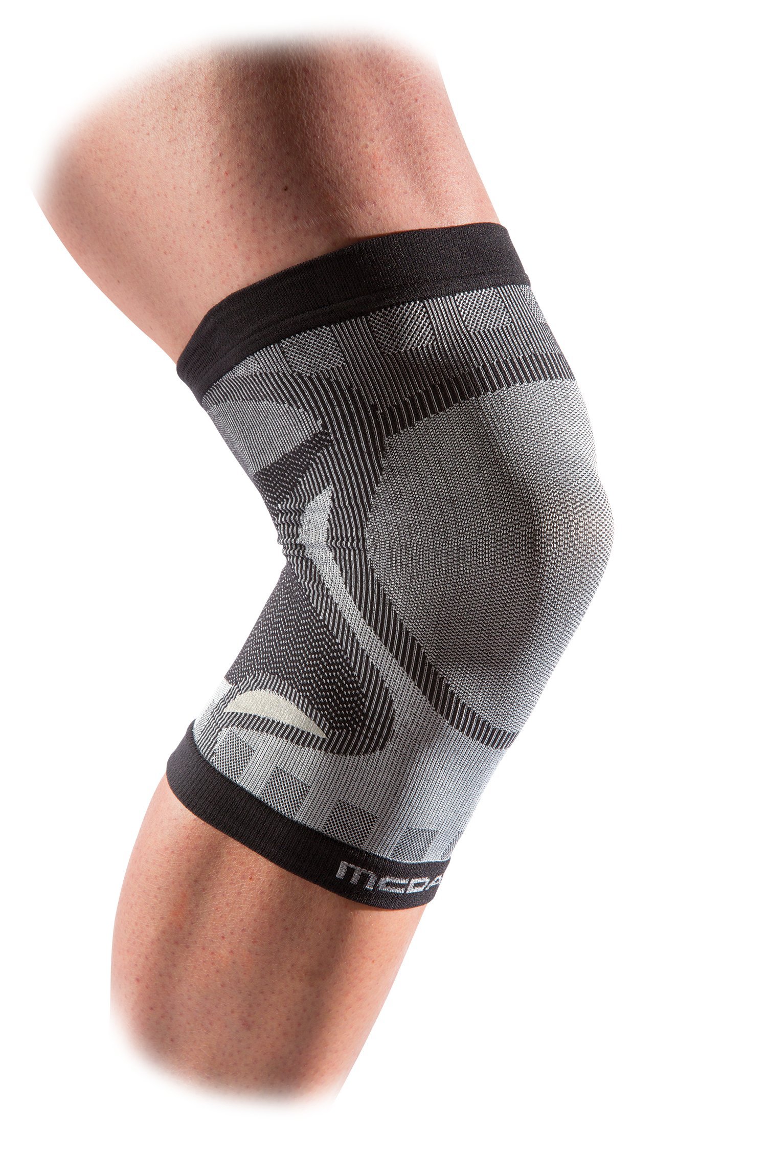 McDavid Compression Knee Support, Promotes Healing & Pain Relief from Patella Tendon Support, Arthritis, Bursitis, & Tendonitis, Knee Stability for Men & Women, Sold as Single Unit (1)