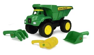 tomy john deere 15" big scoop dump truck with sand tools, brown/a