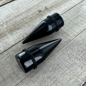 Body Candy Black Acrylic Straight Taper Set 24mm