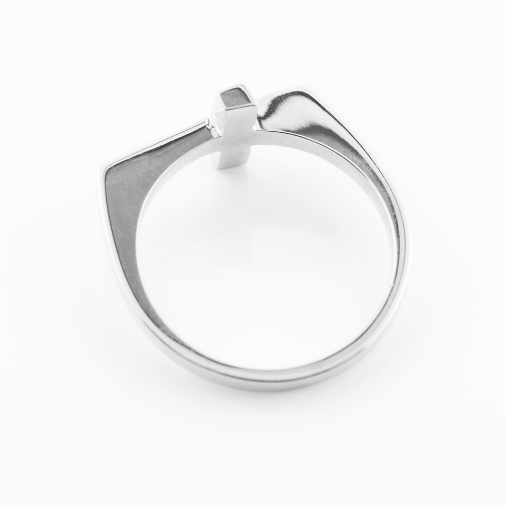 Matte Finish 10k White Gold Flat Top Sideways Cross Ring (Size 4)