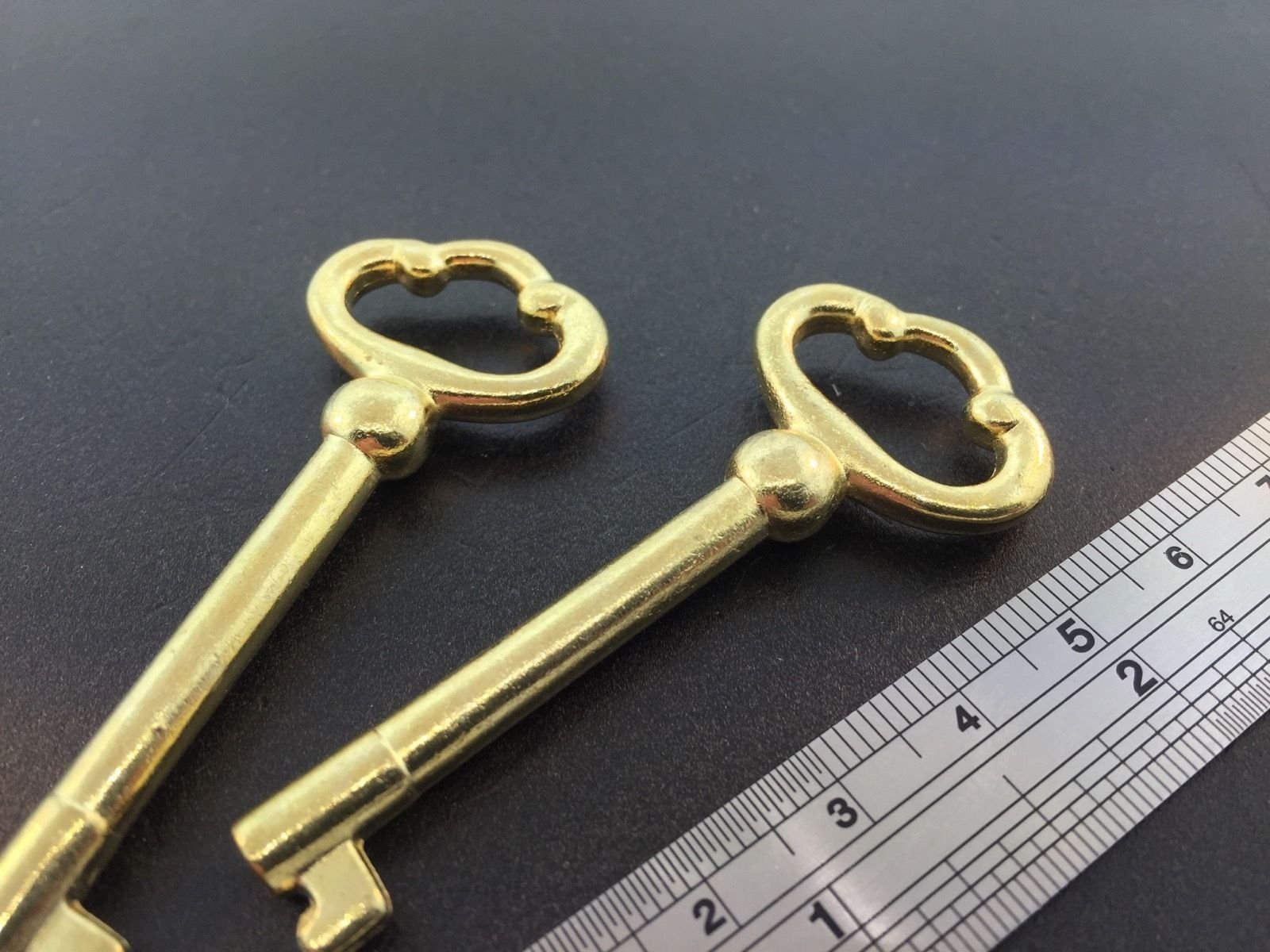 Grandfather Clock Door Key set of 2 in Brass Finish for Howard Miller