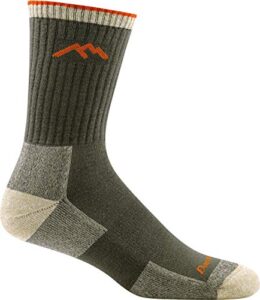 darn tough coolmax micro crew cushion socks - men's (olive, large)