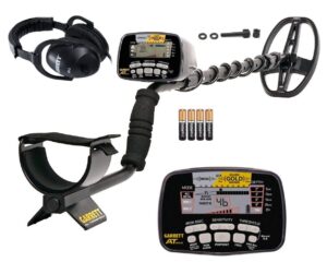 garrett 1140680 at gold waterproof metal detector with headphones