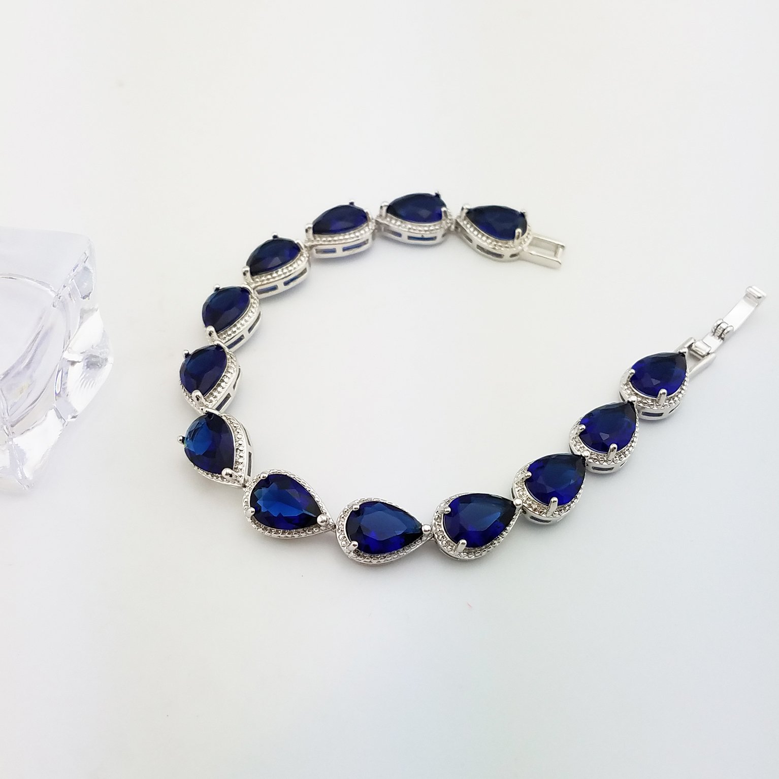 SELOVO Sapphire Color Dark Navy Blue Stone Teardrop Link Tennis Bracelet for Women Silver Tone