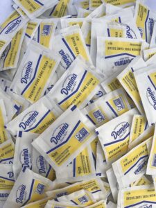 domino sugar packets , 200 count