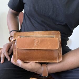 Rustic Town Leather Wristlet Wallet Handbag for Men, Cognac