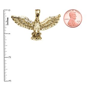 Animal Kingdom 14k Yellow Gold Detailed American Bald Eagle Pendant