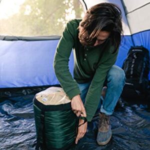 Stansport 4 LB. Weekender Sleeping Bag (524-100),Green