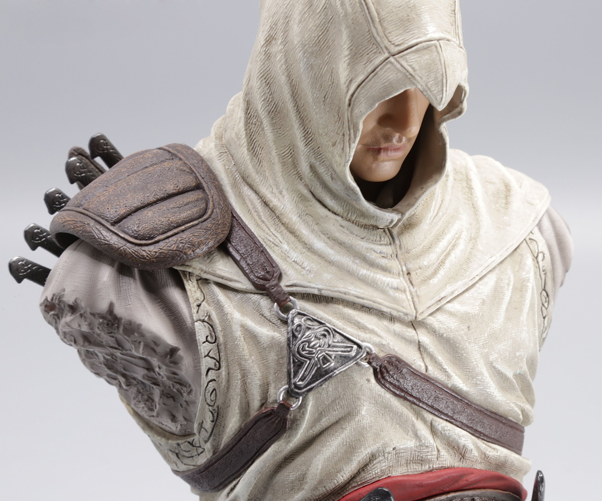 Ubisoft Assassin's Creed Altair Bust Figurine Statue