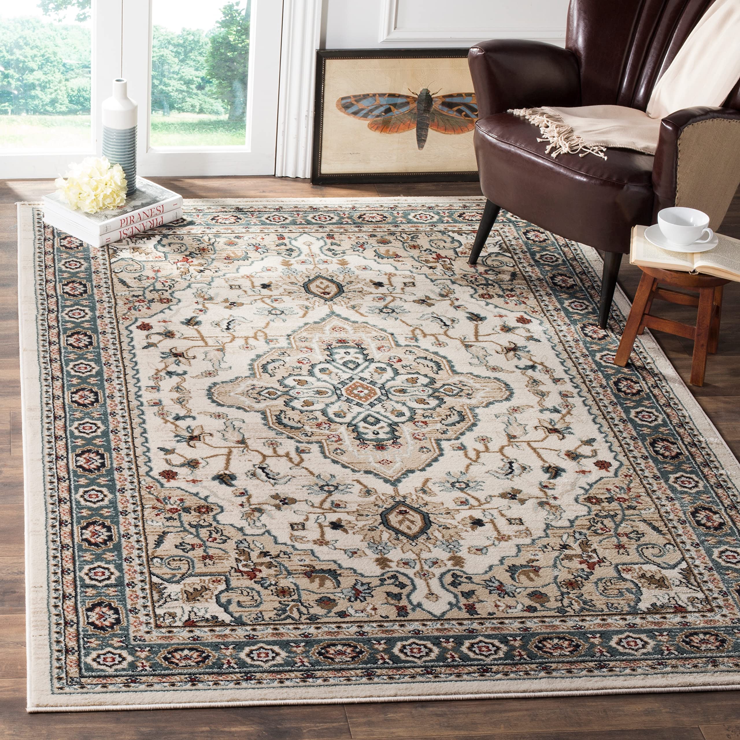 SAFAVIEH Lyndhurst Collection Accent Rug - 3'3" x 5'3", Cream & Beige, Traditional Oriental Design, Non-Shedding & Easy Care, Ideal for High Traffic Areas in Entryway, Living Room, Bedroom (LNH338B)