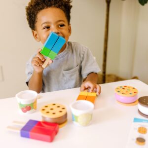 Melissa & Doug Wooden Frozen Treats Ice Cream Play Set (24 pcs) - Play Food and Accessories Food Toys for Toddlers and Kids 3+