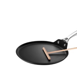 Le Creuset of America Toughened NonStick Crepe Pan, 11"