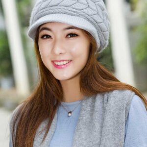 HINDAWI Winter Hats for Women Girls Warm Wool Knit Winter Hat Snow Ski Skull Cap with Visor Grey