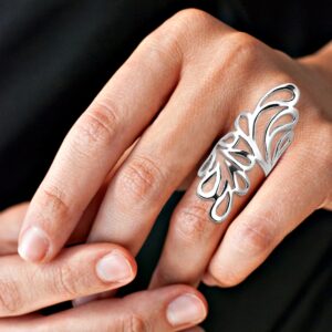 AeraVida Abstract Nature's Hug Wide Wings Wrap .925 Sterling Silver Ring (8) | Sterling silver rings | Vintage Comfort Fit Silver Rings for Women | Sterling Silver Rings Sizes (8)