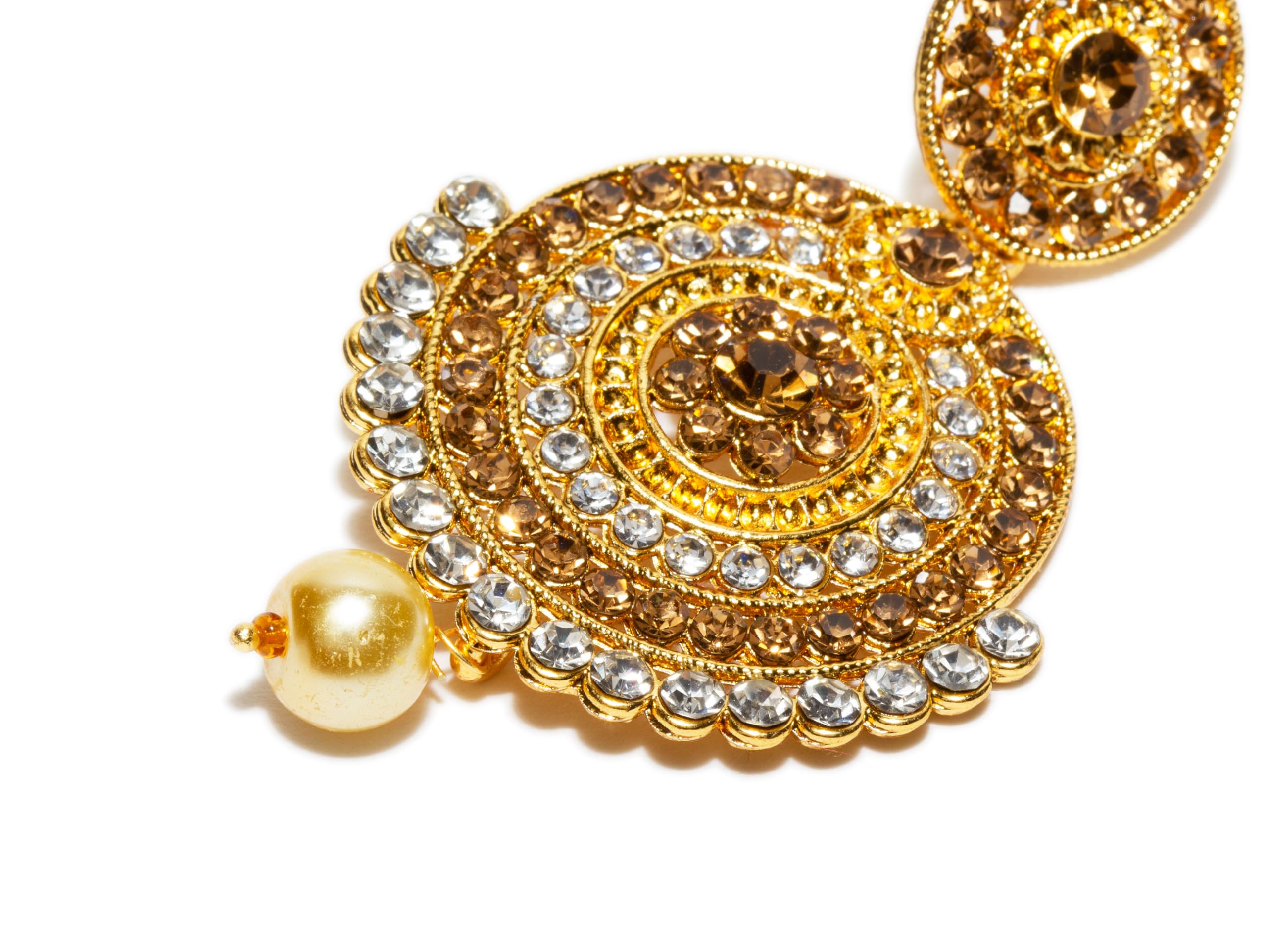 Bindhani Round Golden Mix White Stone Round Earrings & Indian Maang Tikka For Women