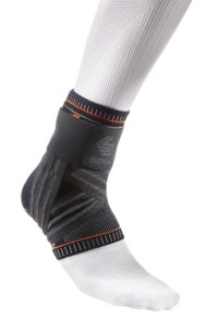 shock doctor ultra knit ankle brace w/figure 6 strap & stays black, large