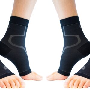 Thirty48 Plantar Fasciitis Socks, 20-30 mmHg Foot Compression Sleeves for Ankle/Heel Support, Increasing Blood Circulation, Relieving Arch Pain, Reducing Foot Swelling