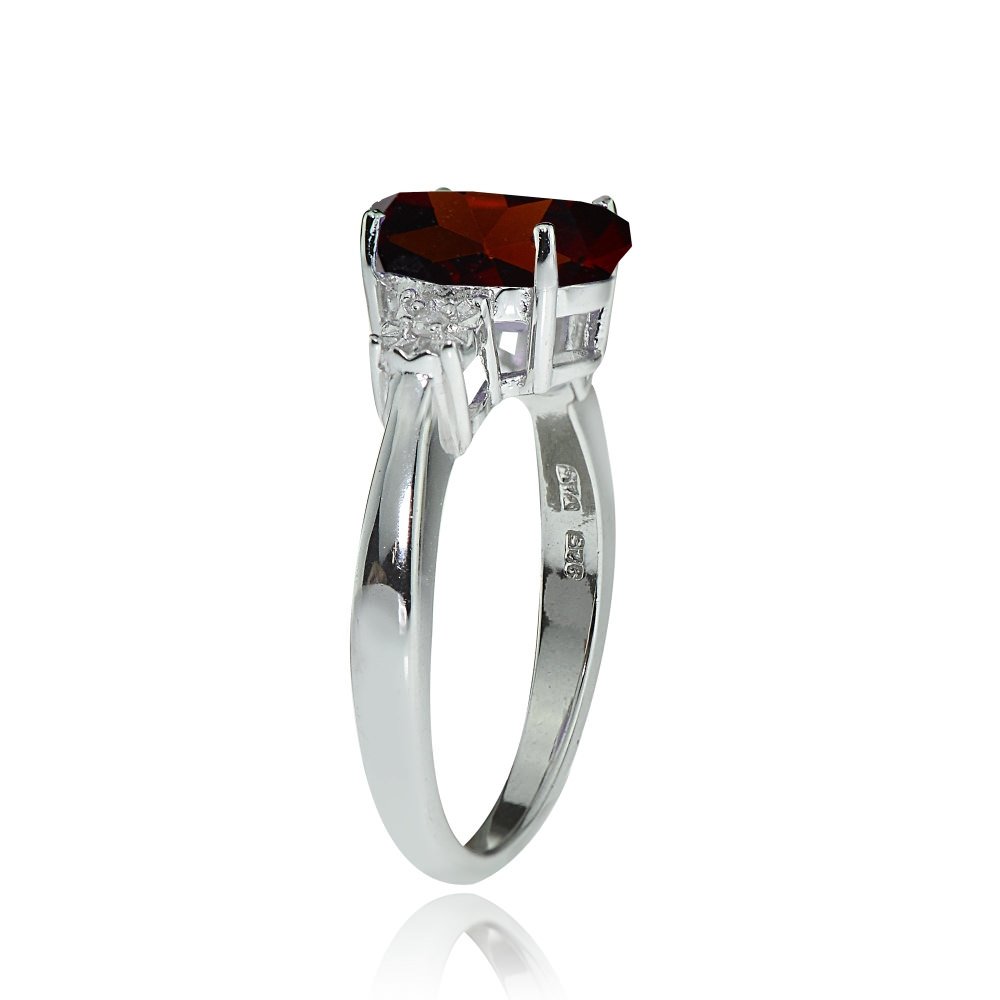 Ice Gems Sterling Silver African Garnet and Heart Ring, Size 9